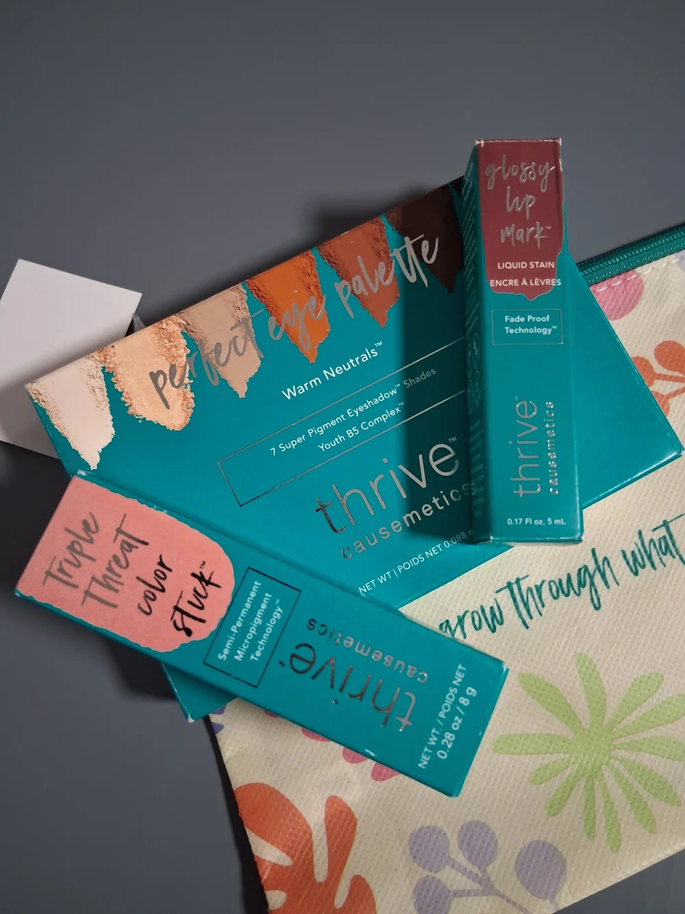 Thrive Causemetics Teal Lot